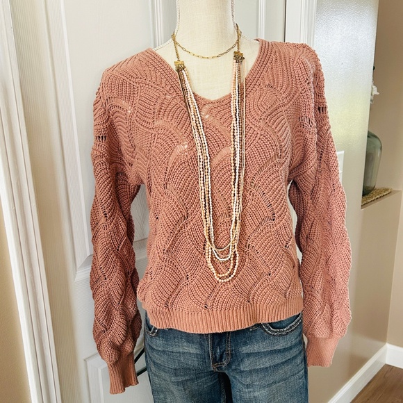 Multi-Layered Beaded Necklace in Neutral Shades - Picture 4 of 4